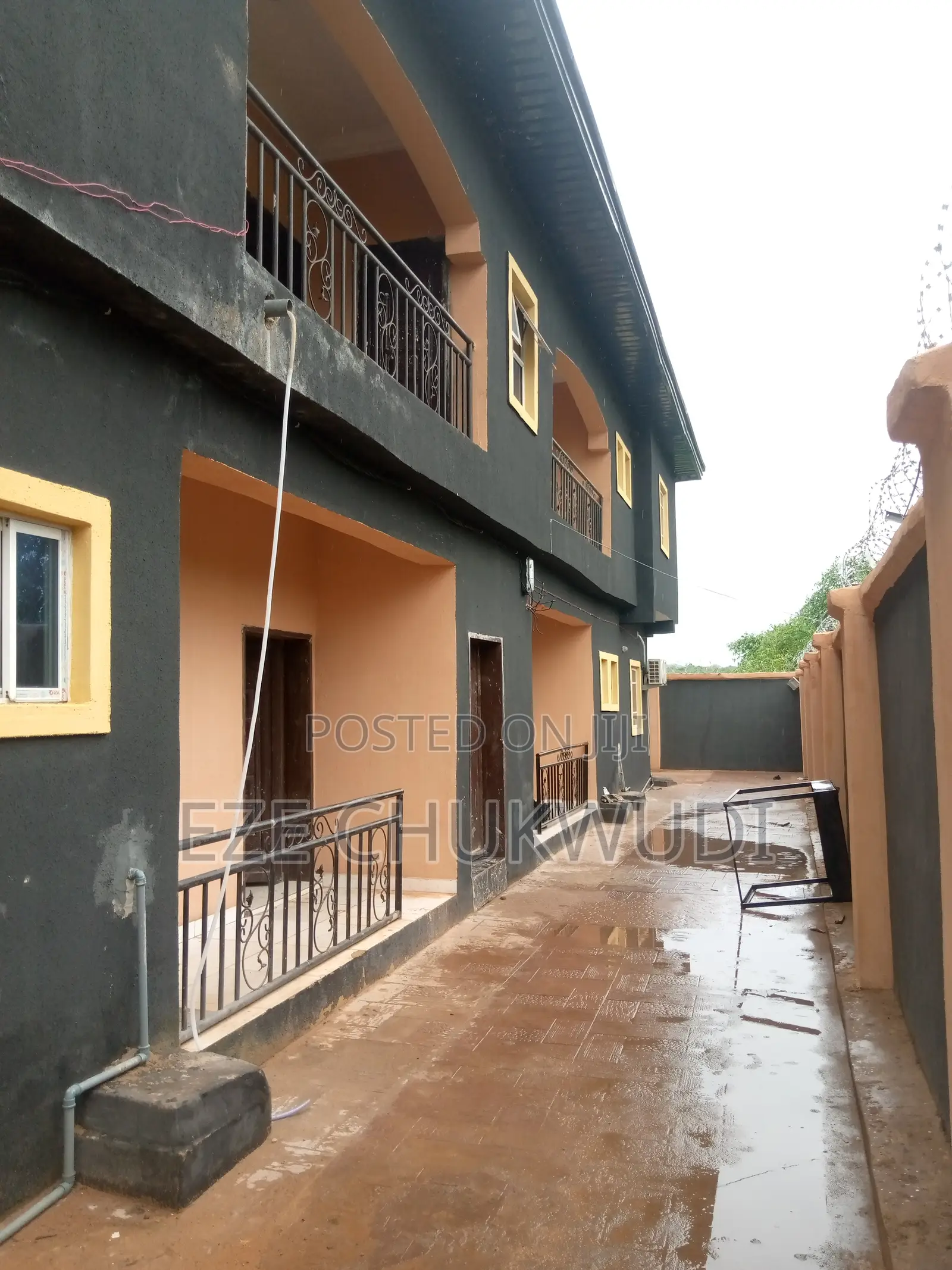 3bdrm Block of Flats in New Haven Extension, Enugu for rent
