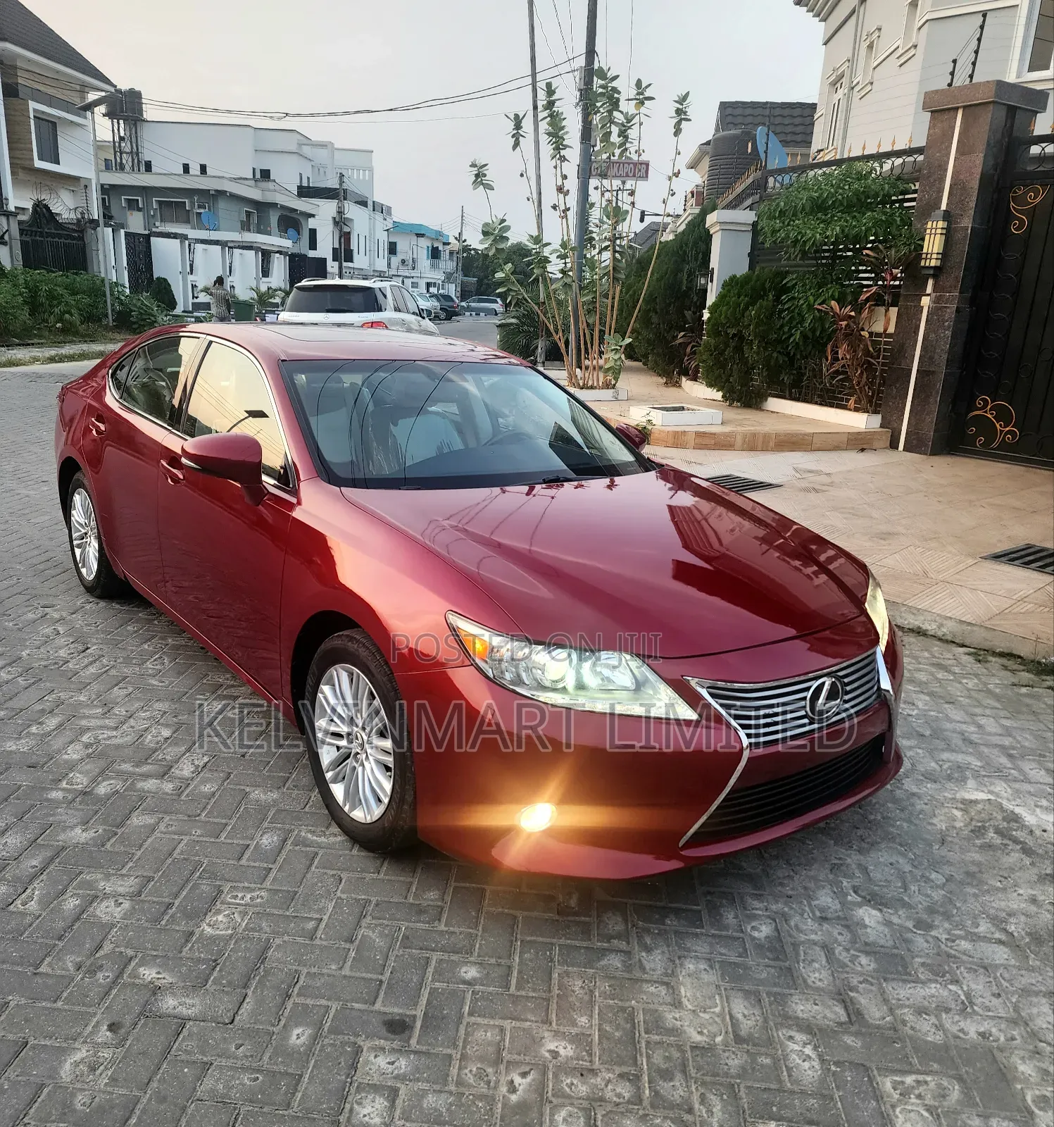 Lexus ES 350 FWD 2014 Red