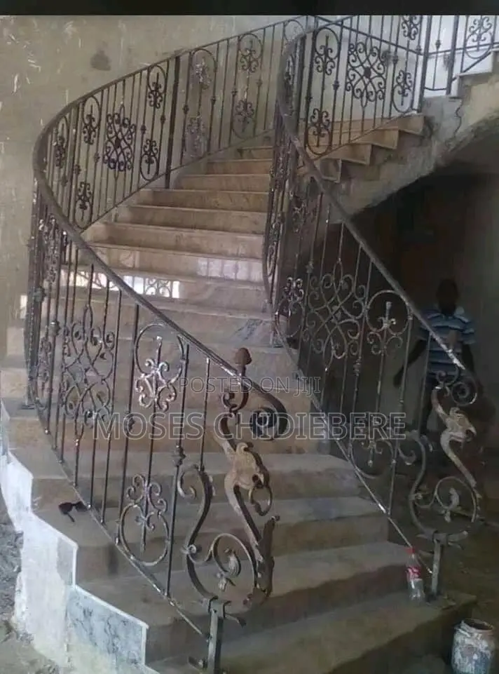 HANDRAIL (Wrought Iron)