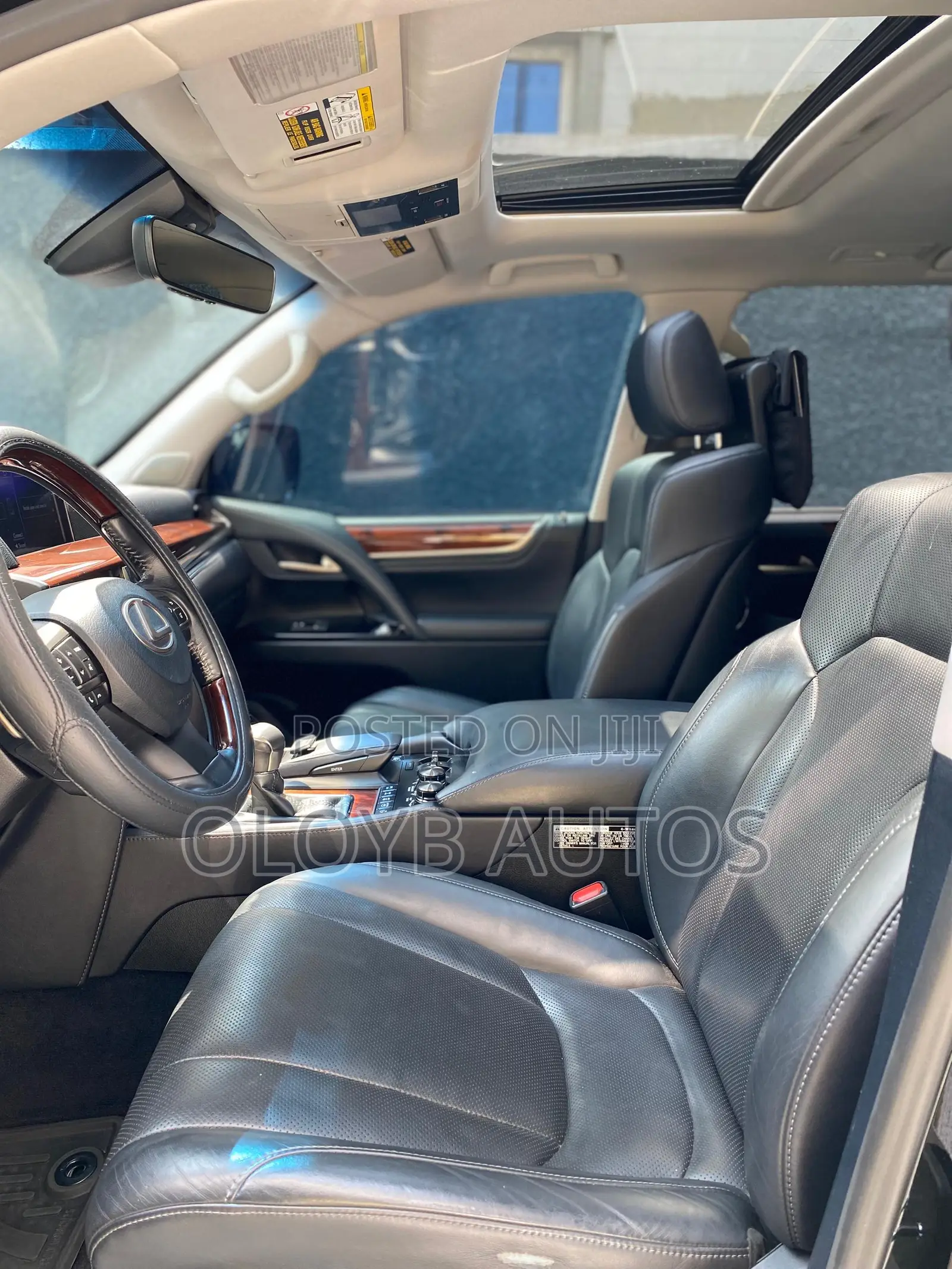 Lexus LX 2018 Black