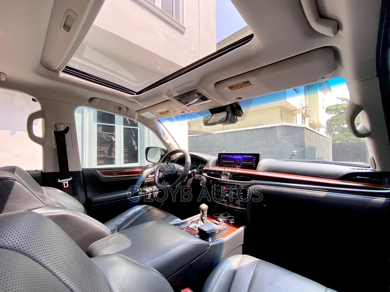 Lexus LX 2018 Black