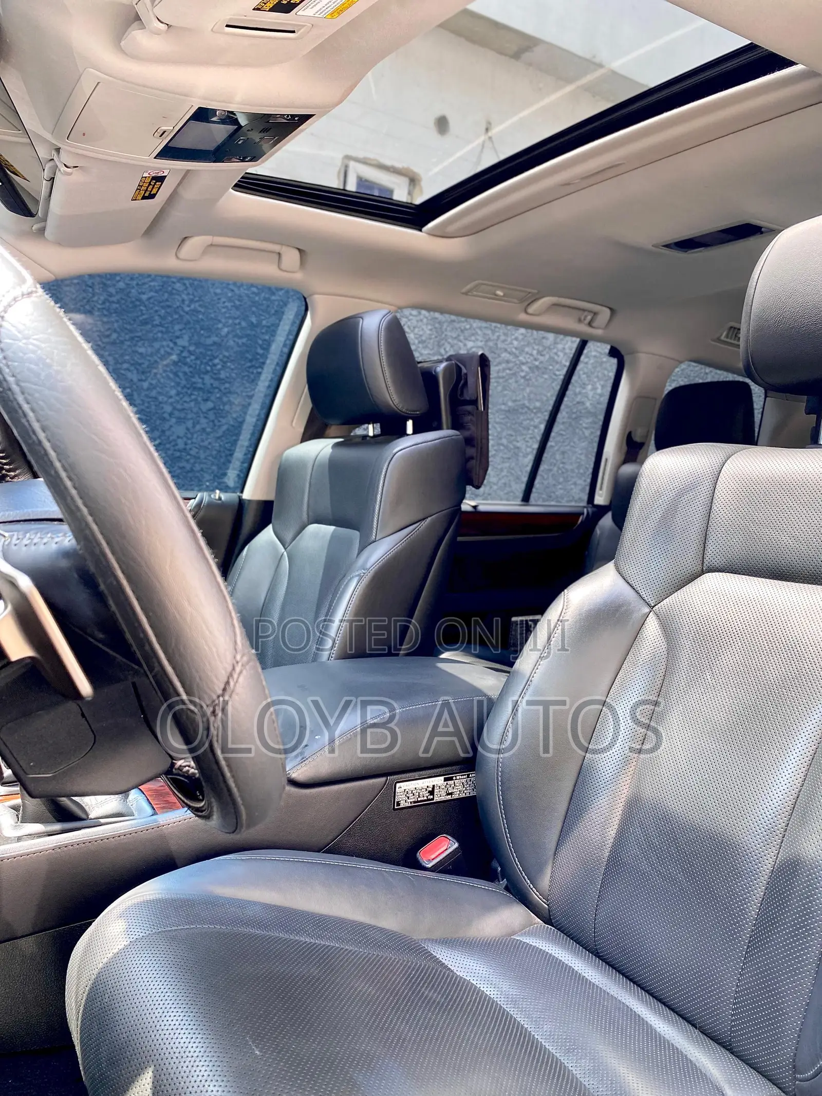 Lexus LX 2018 Black