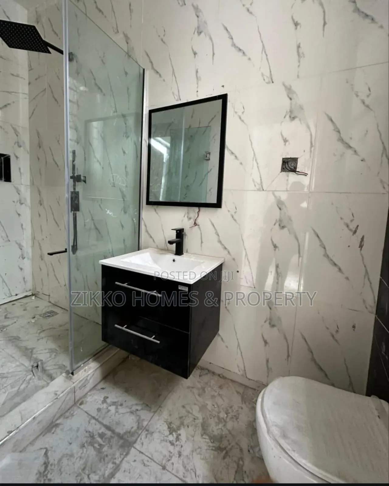 4bdrm Townhouse/Terrace in Ikota, Lekki for sale