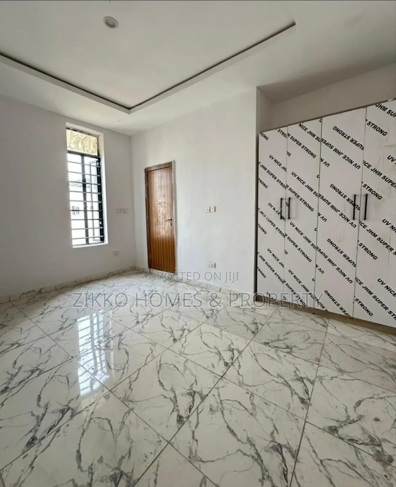 4bdrm Townhouse/Terrace in Ikota, Lekki for sale