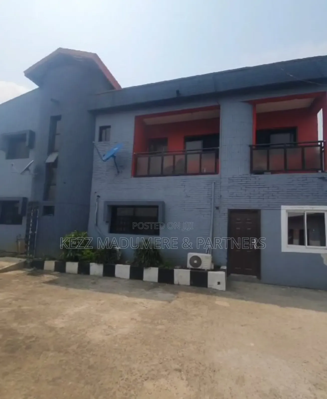 8bdrm Duplex in Rumuepirikom / Ada, Rumueprikom for sale