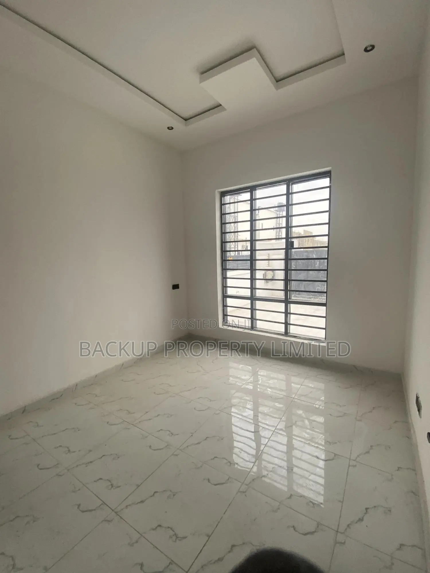 4bdrm Duplex in Lekki Aja, Crown Estate for sale