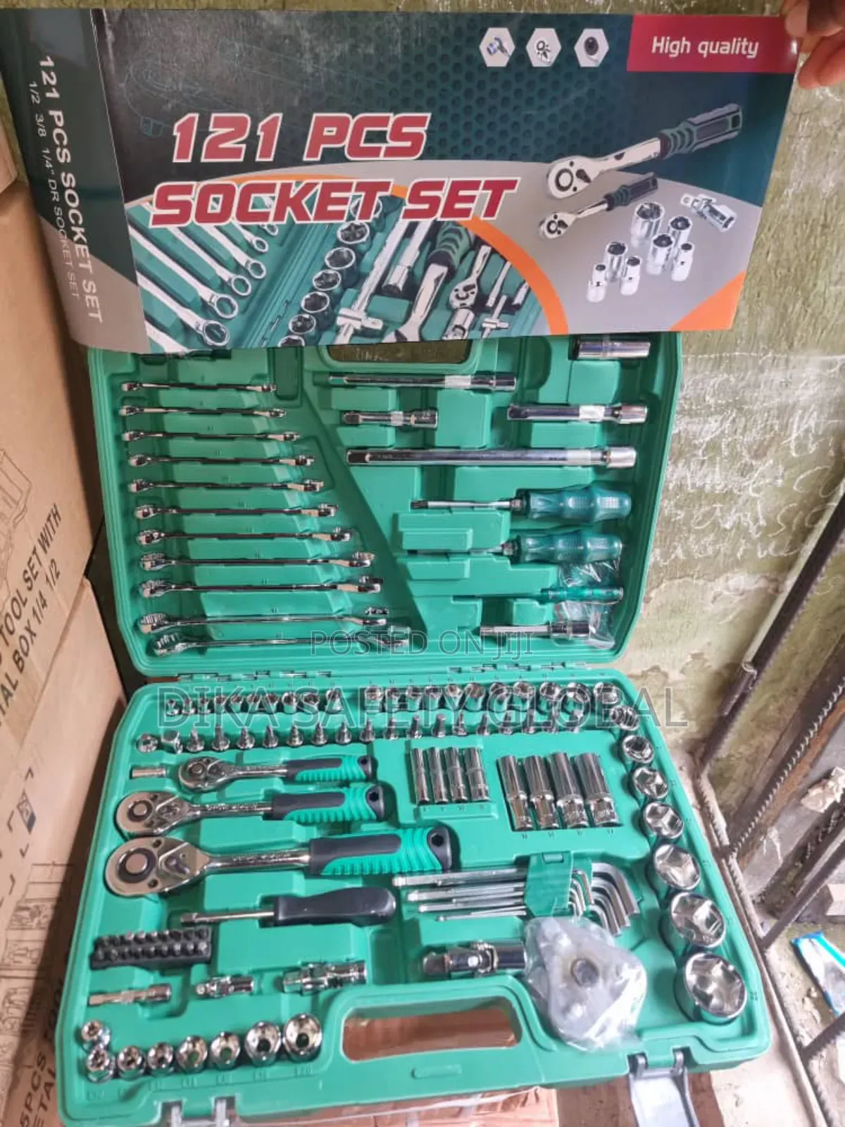 121 Pic Socket Set Available