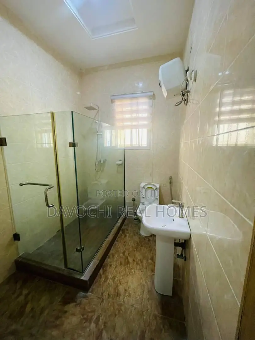 Furnished 2bdrm Apartment in Oniru, Victoria for rent