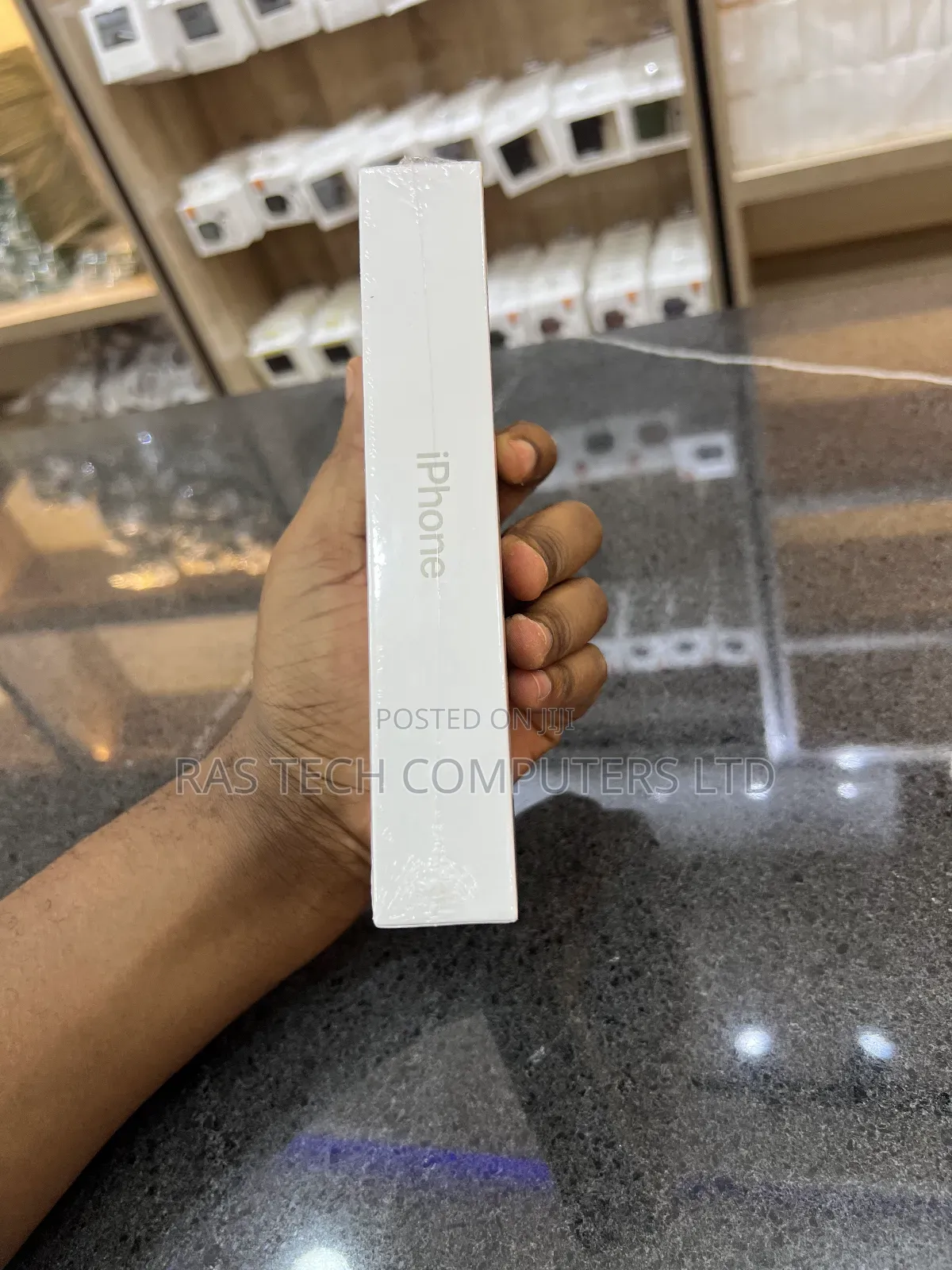 New Apple iPhone 15 Pro Max 256 GB