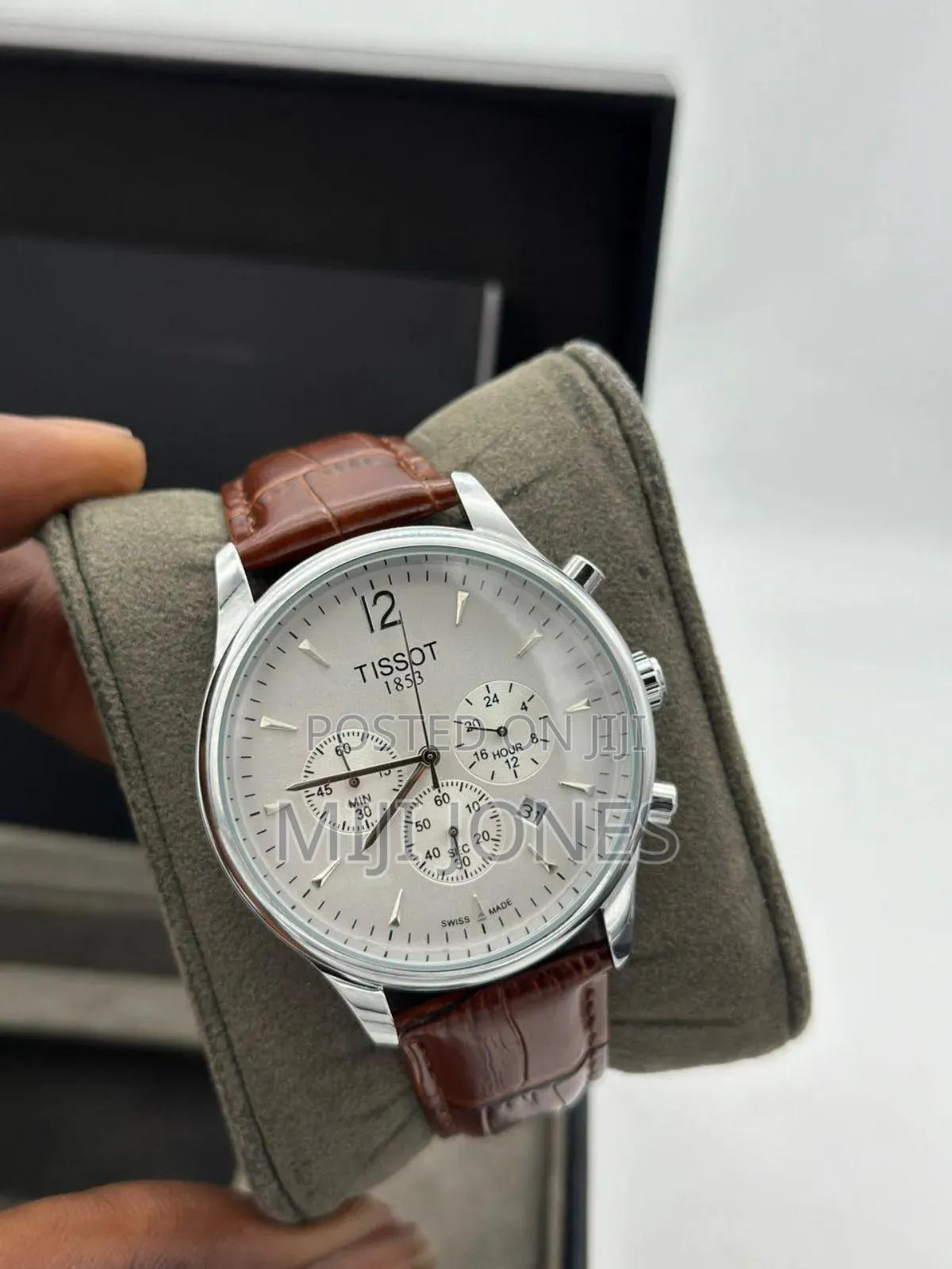 *Tissot Leather* _Chronograph_ Mid Grade