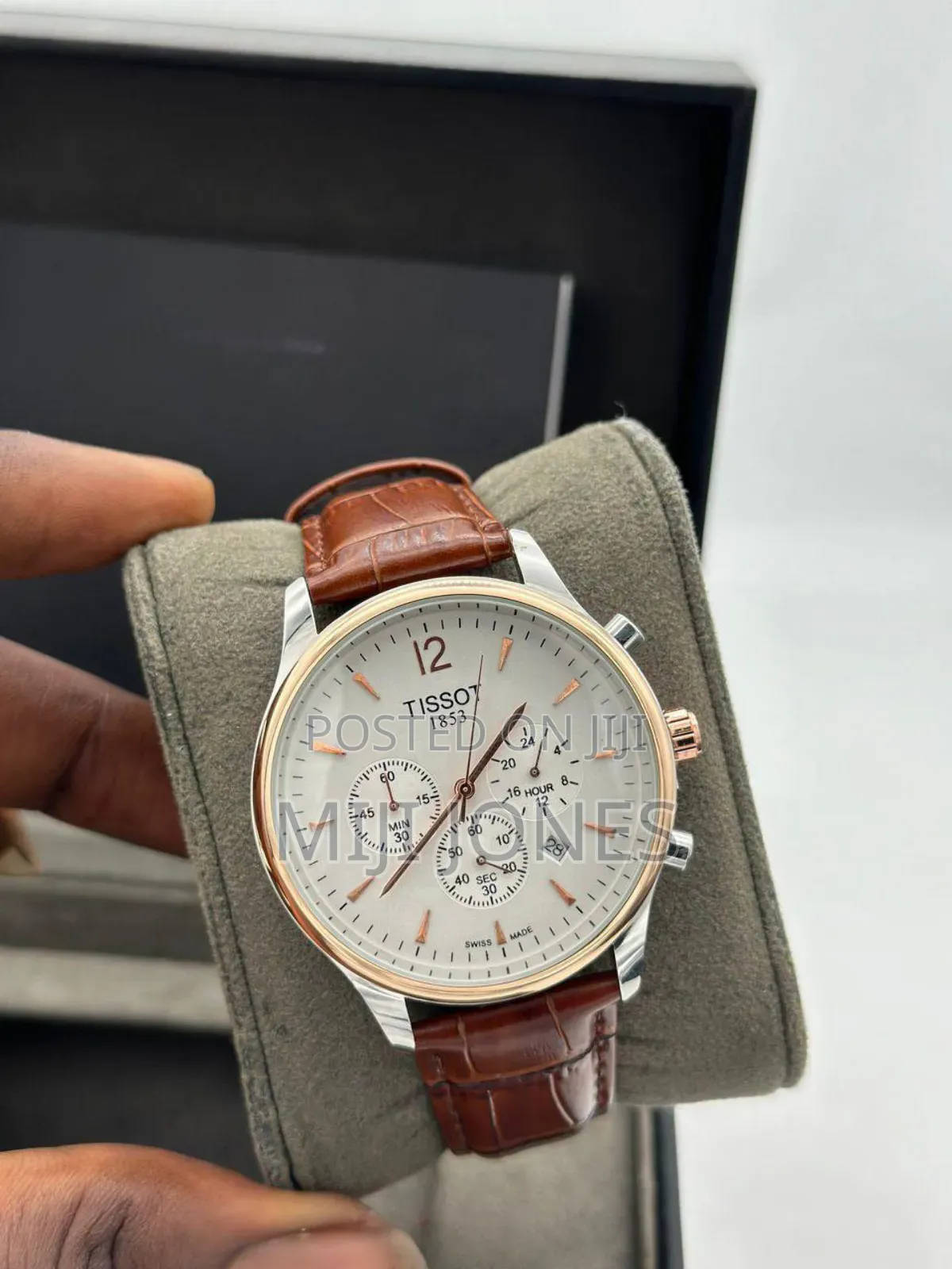 *Tissot Leather* _Chronograph_ Mid Grade