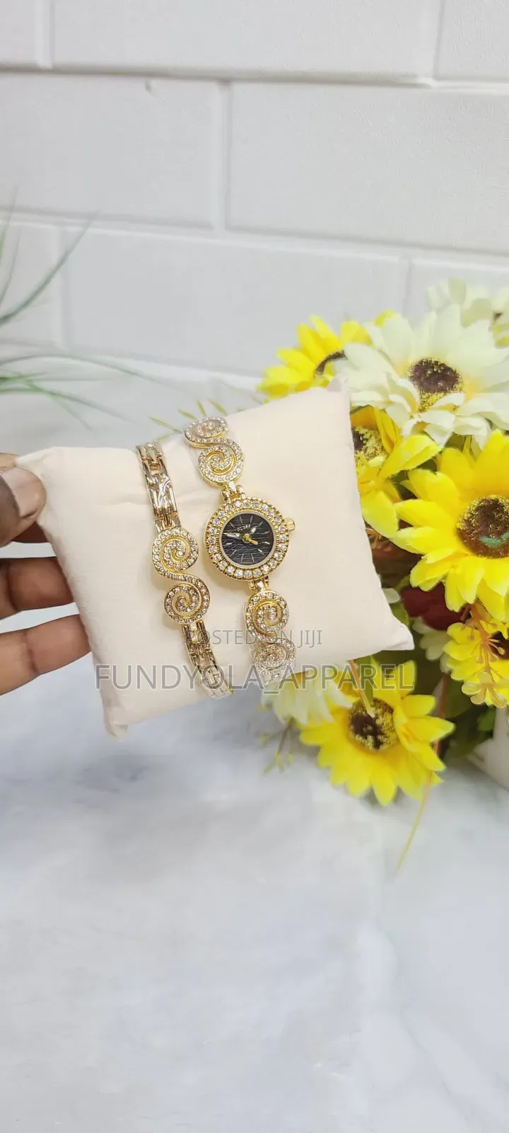 Female Guess Wristwatch and Bracelet Combo