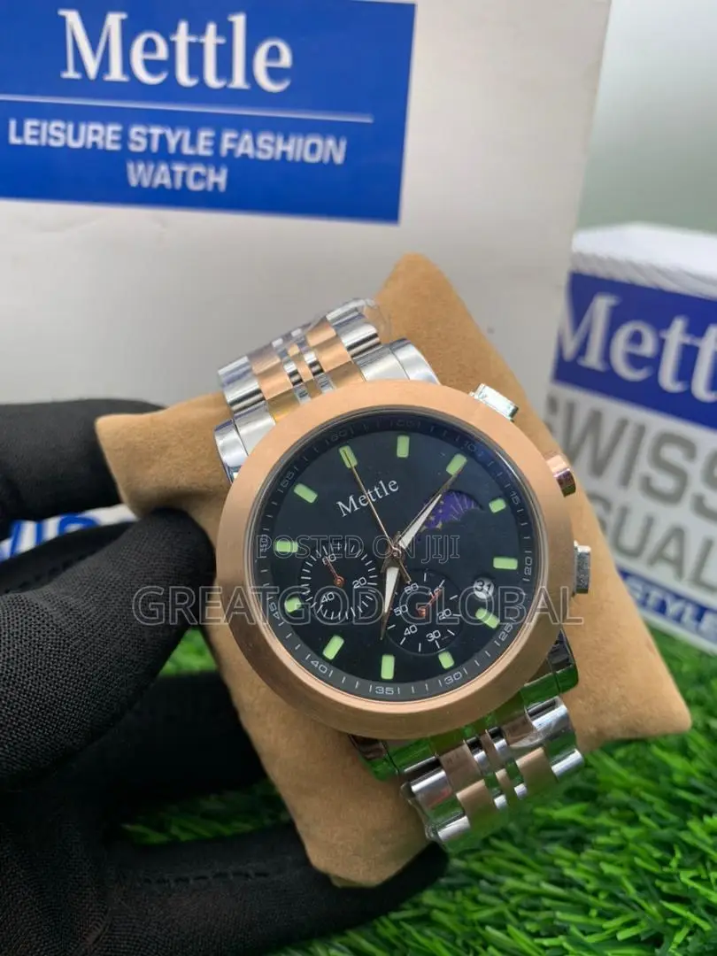 Mettle Chronograph Wristwatch With Box Rosegold