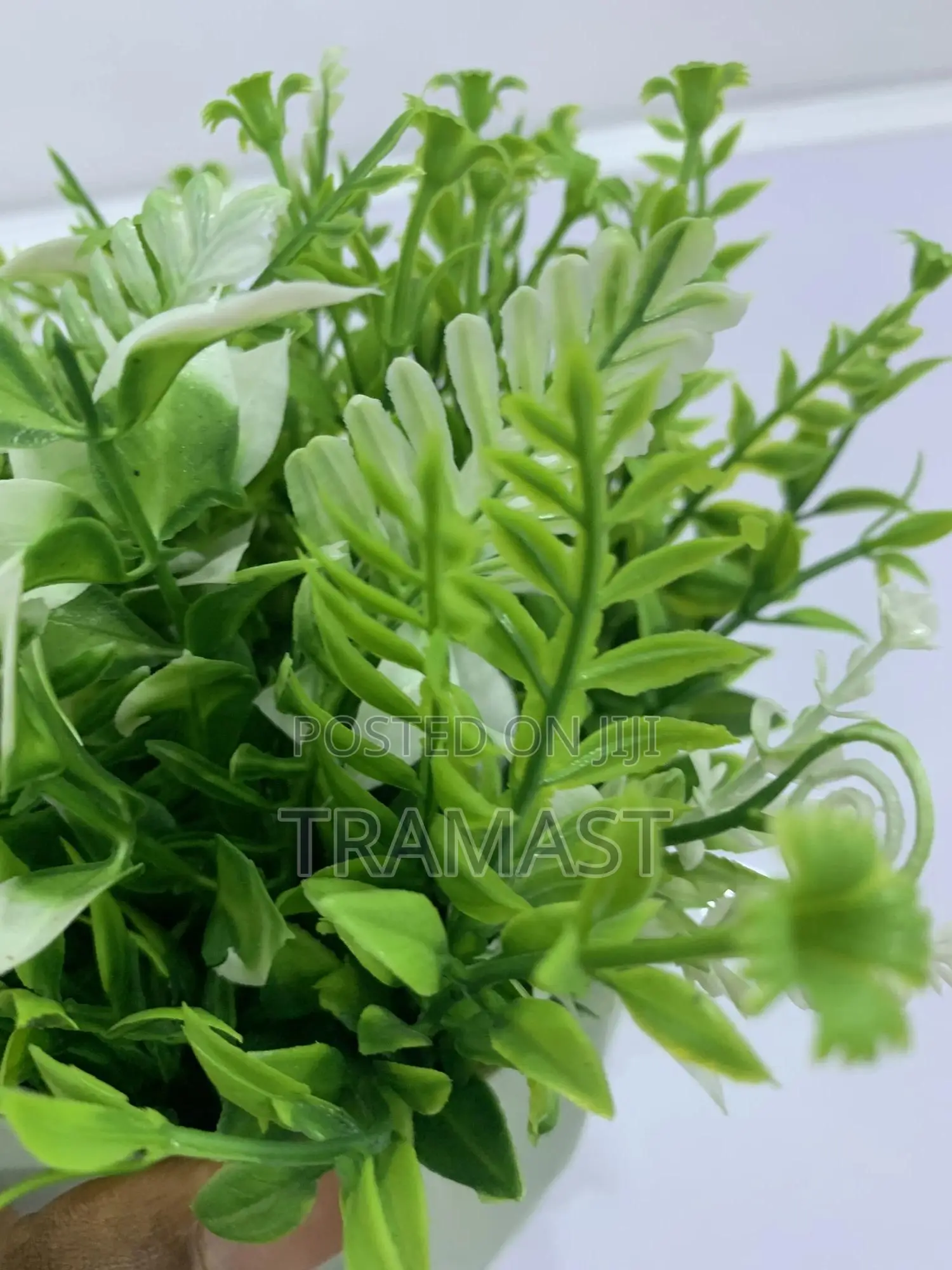 Beautiful Artificial Table Top Flowers for Home Commercial