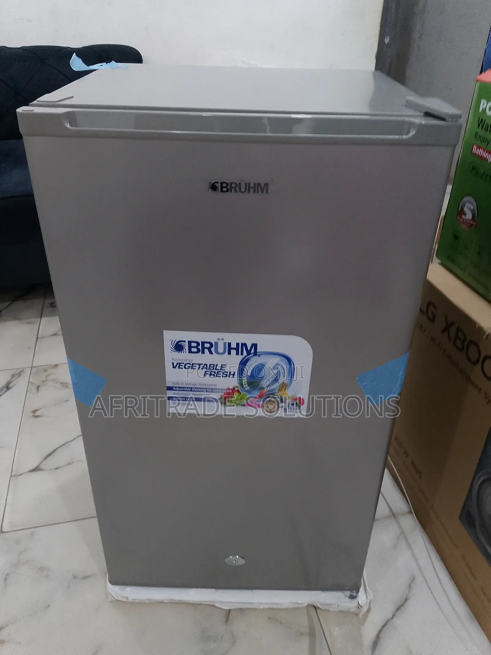 Convinent Bruhm 93L Refrigerator