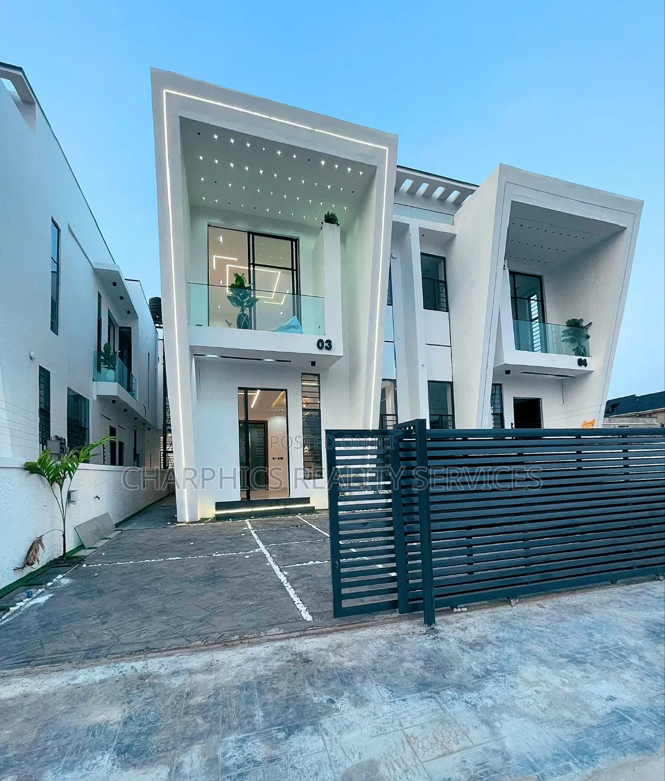 4bdrm Duplex in Lekki for sale