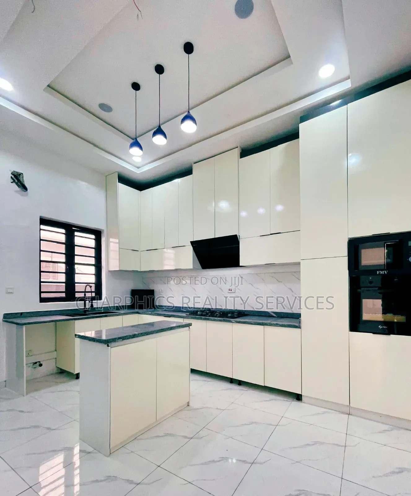 4bdrm Duplex in Lekki for sale