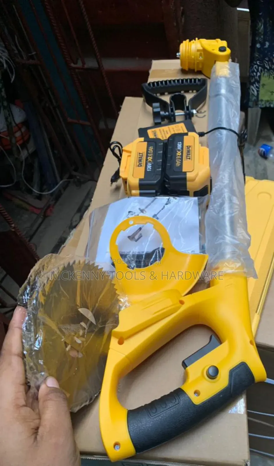 Dewalt Cordless Brush Cutter X Two 136v Batteries