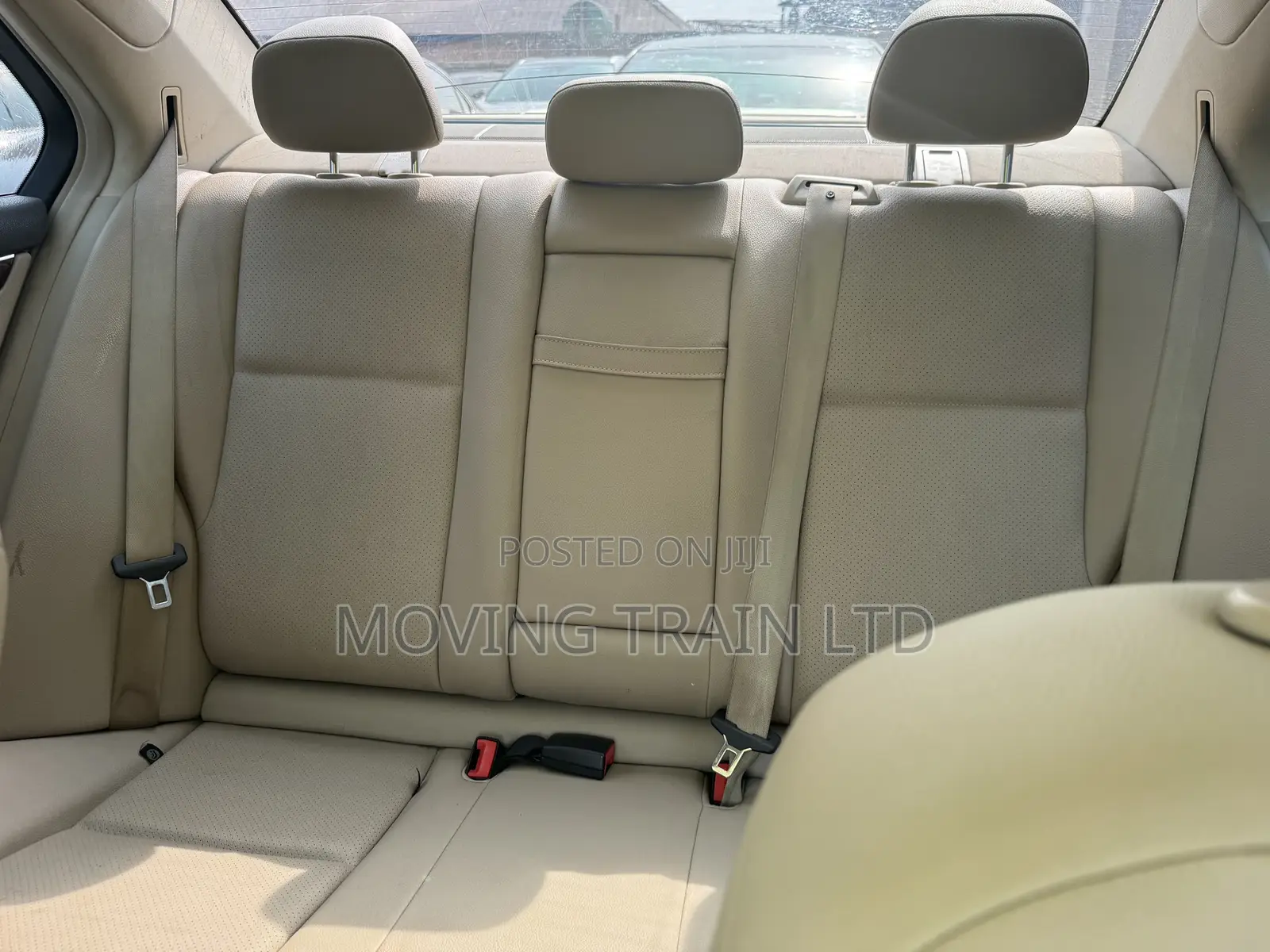 Mercedes-Benz C300 2011 White
