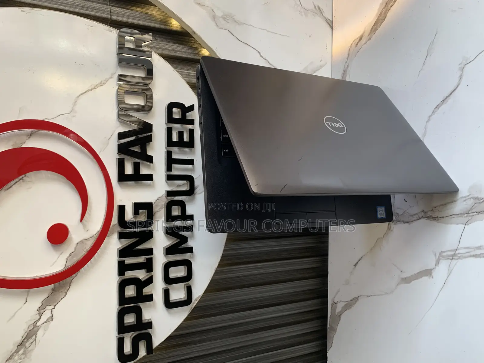 Laptop Dell Latitude 5300 16GB Intel Core I5 SSD 256GB
