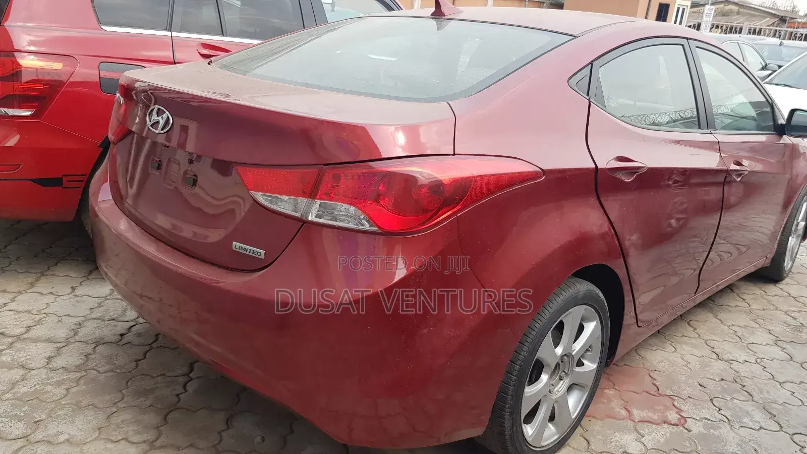 Hyundai Elantra Limited 2012 Red