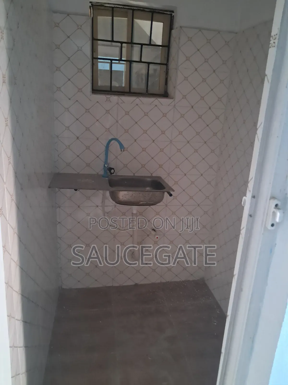 1bdrm Bedsitter in Ijegun, Satellite Town for rent