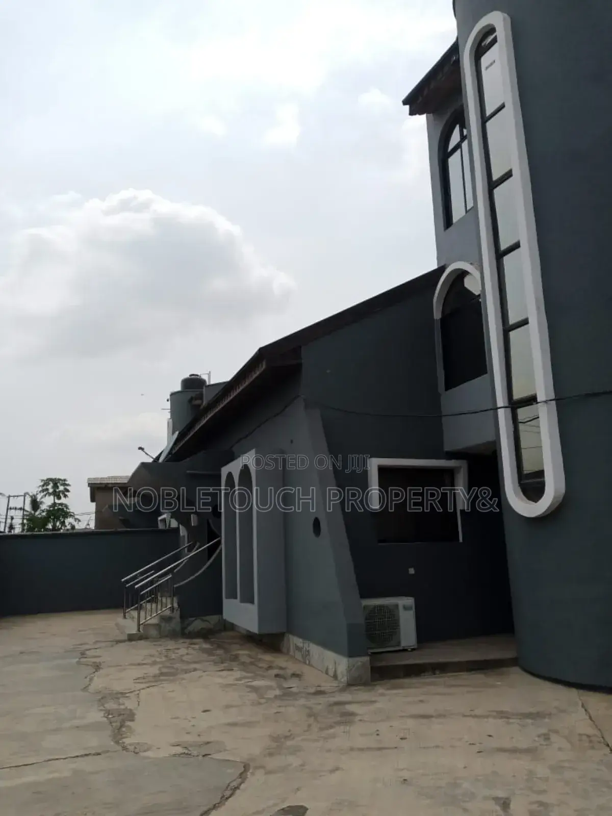 14bdrm Duplex in Ikotun Idimu Lagos, Iseri Olofin for sale