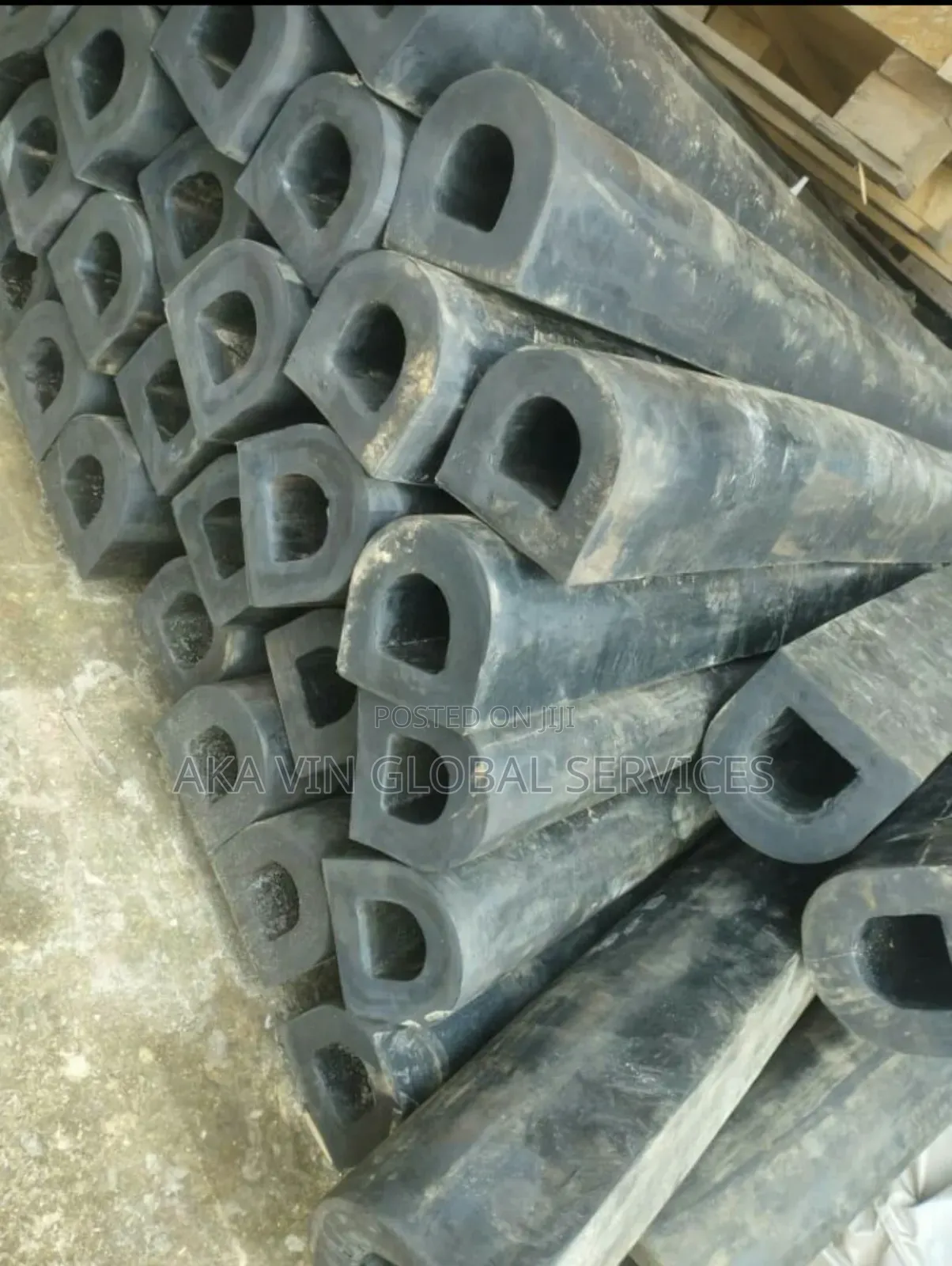 D Fender 300 × 300 ×1000m