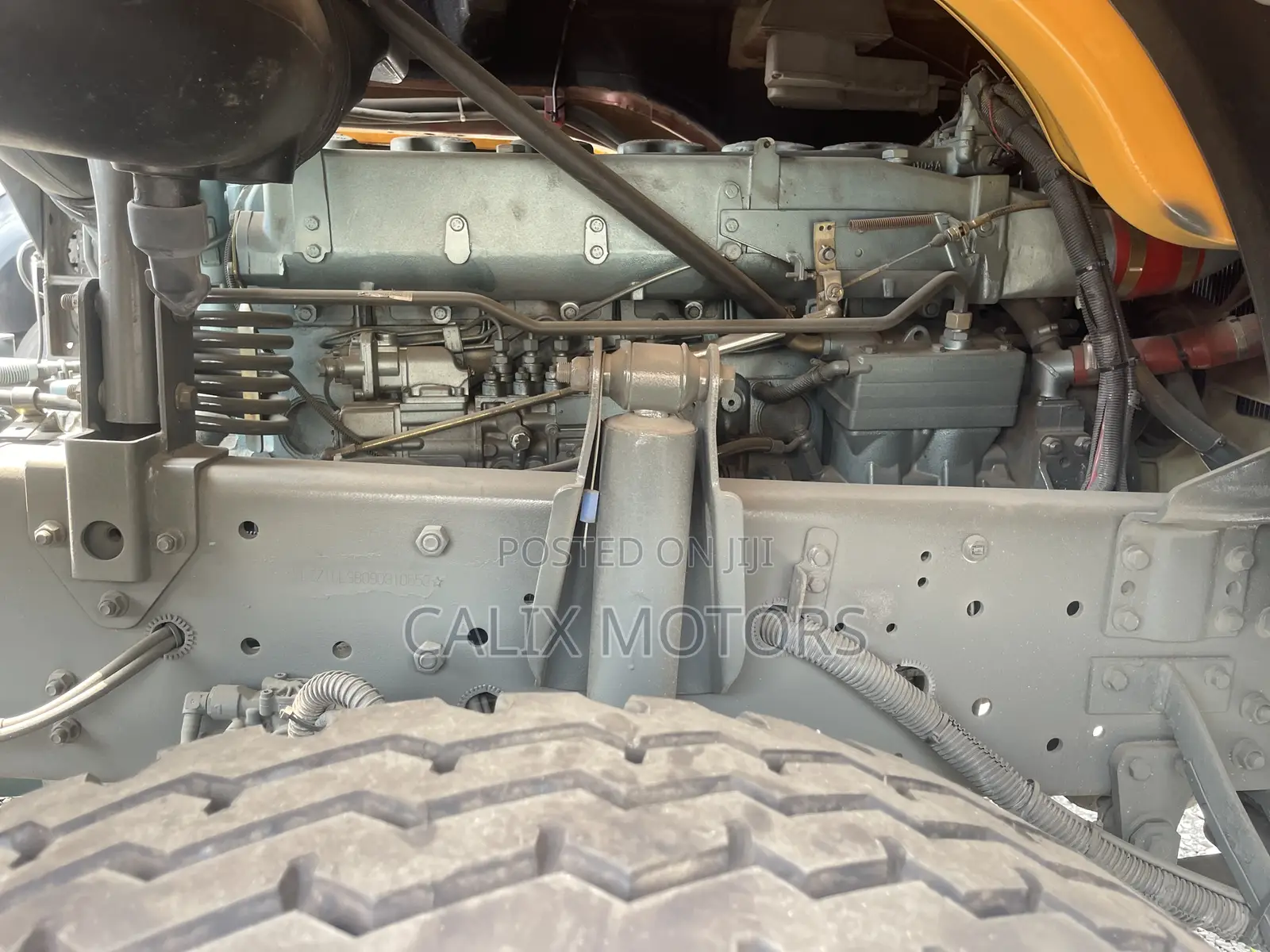 Foreign Used Howo Truck Tractor Head 371HP