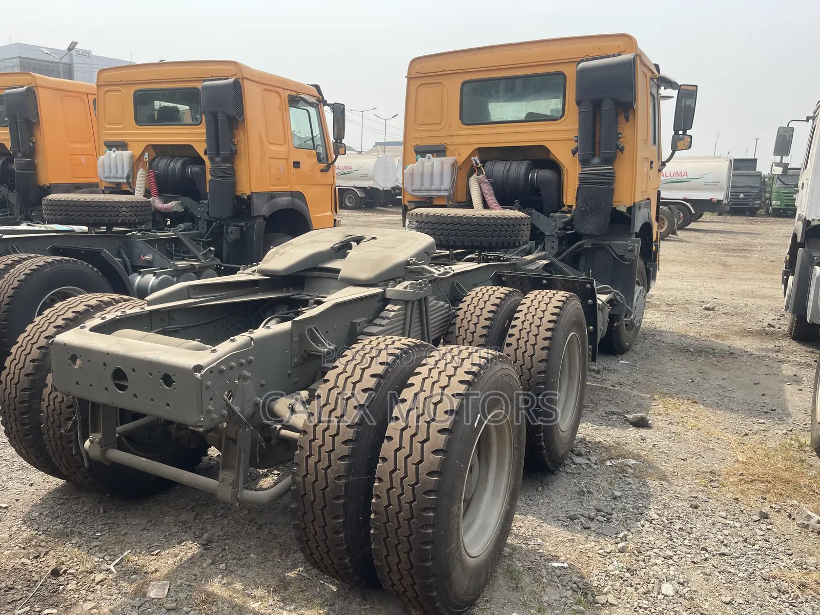 Foreign Used Howo Truck Tipper 371HP.