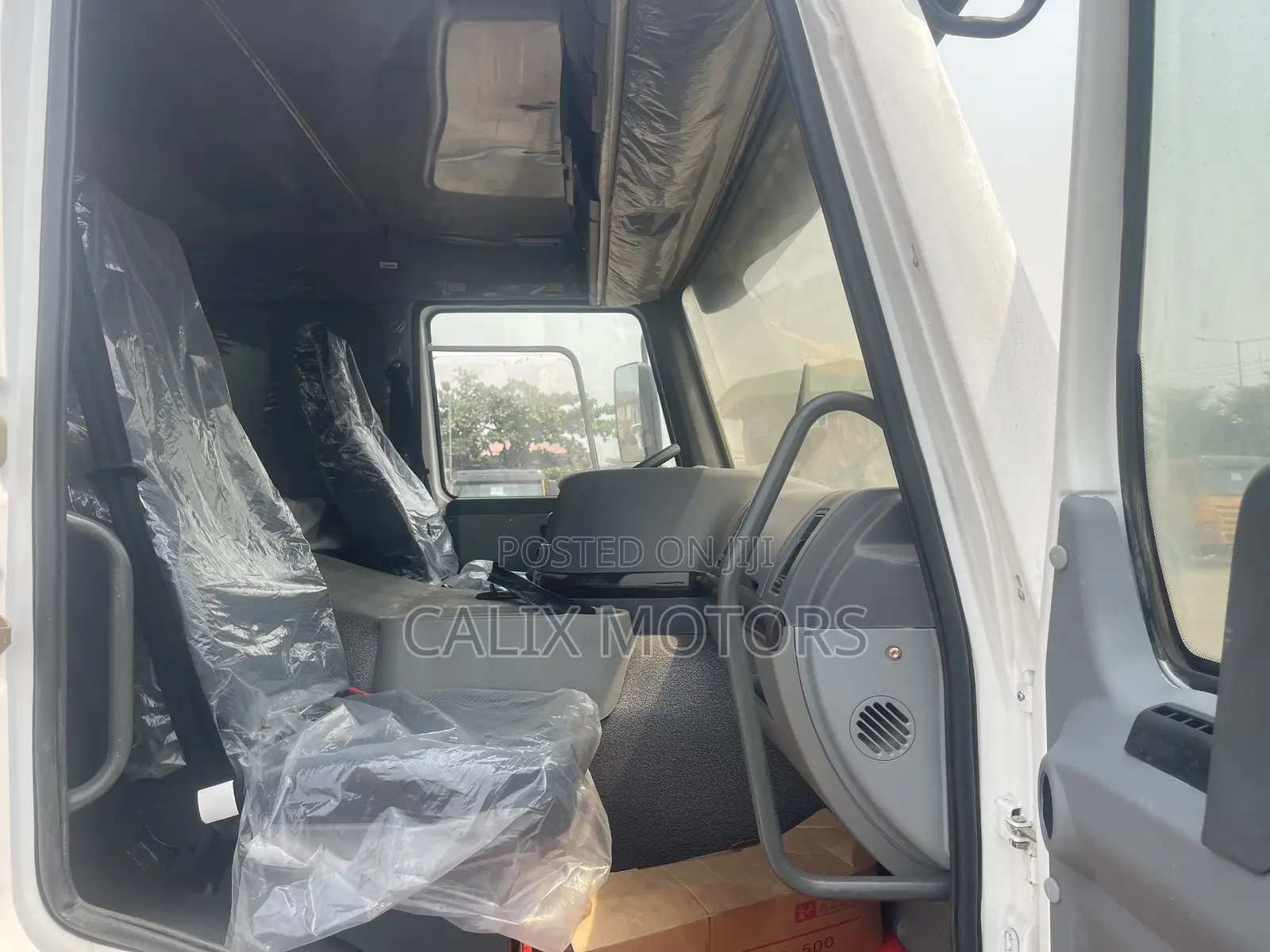 Foreign Used Howo Water Tanker Truck 20,000 Liters.