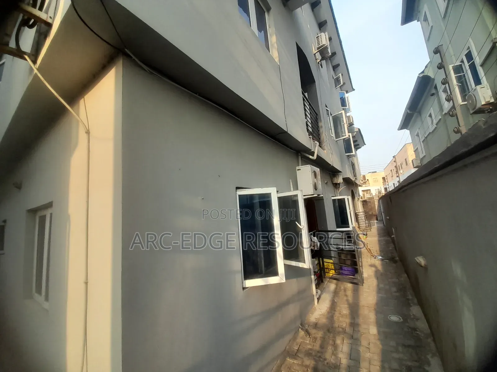Furnished 3bdrm Block of Flats in Apple Junction for sale