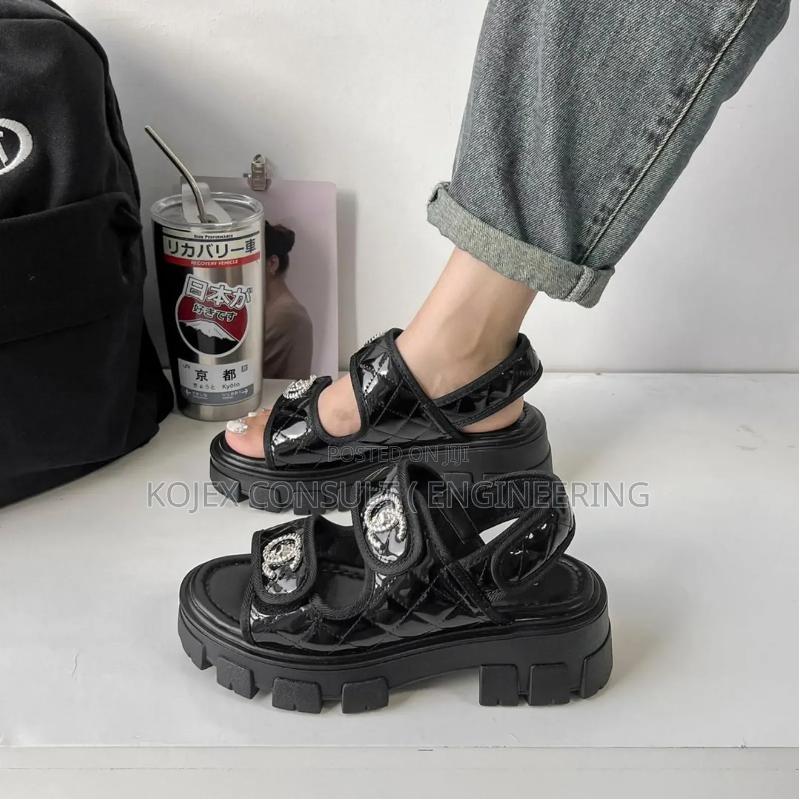 Female Black Comfy Sandals