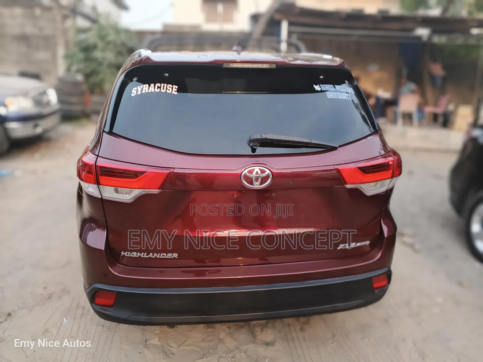 Toyota Highlander XLE 4dr SUV AWD (3.5L 6cyl 6A) 2014 Red