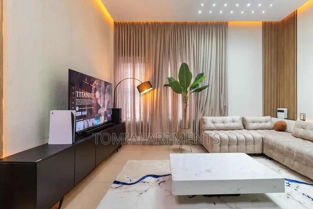 Brand New 1 Bedroom Shortlet With Ps5 in Lekki