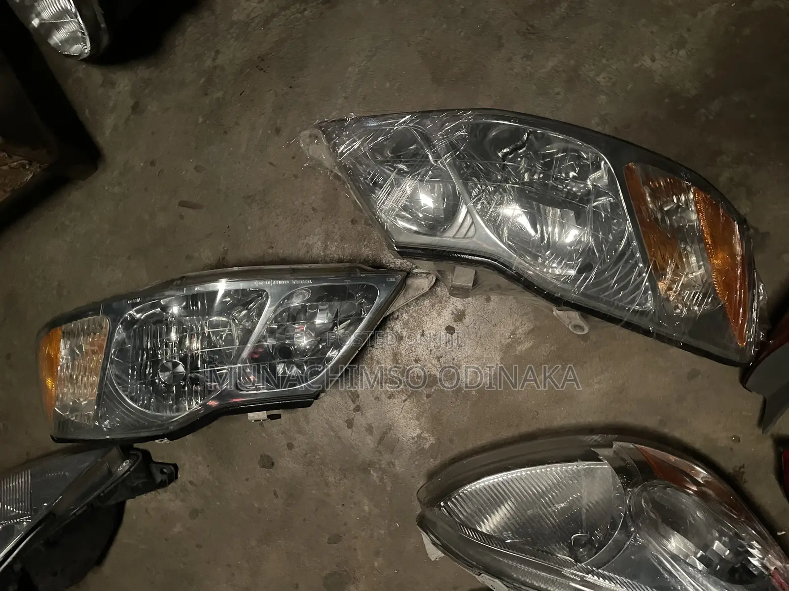 Headlight Avalon 2003 to 2005