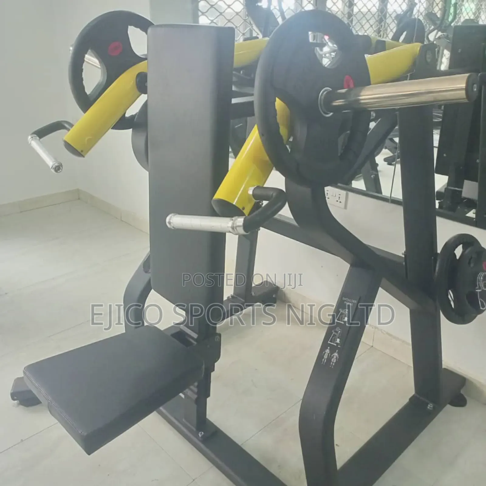 Commercial Shoulder Press
