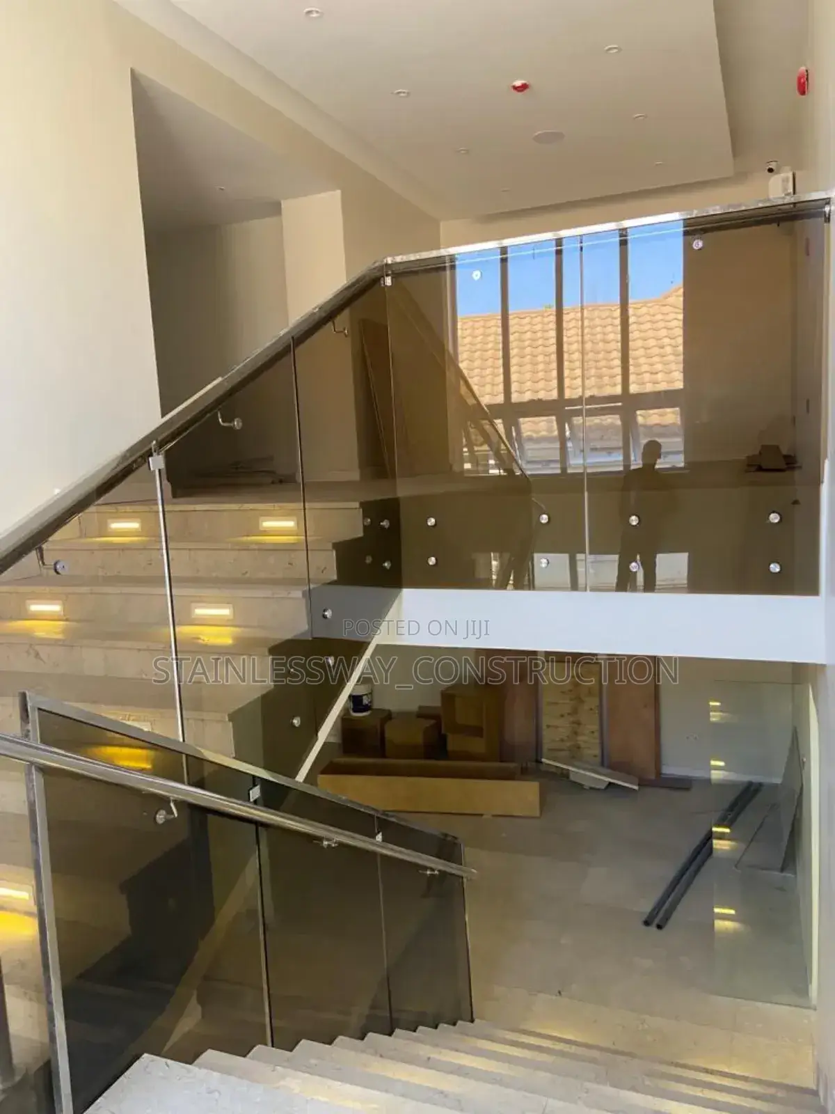 Tinted Tampaned Glass Staircase