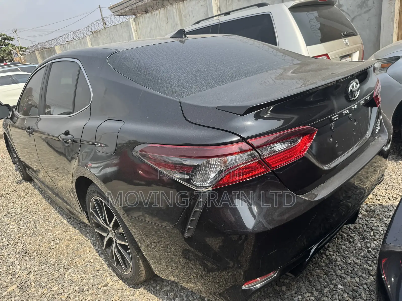 Toyota Camry SE 2021 Black