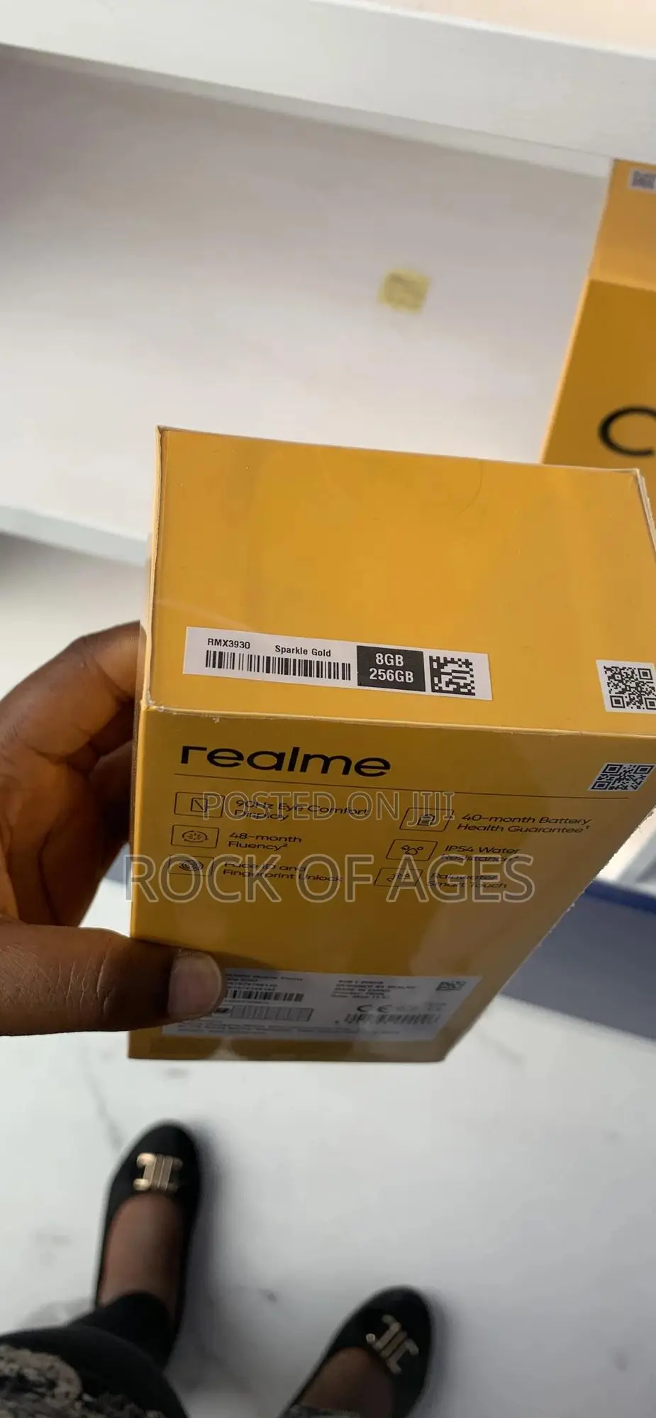 New Realme C61 256 GB Gold
