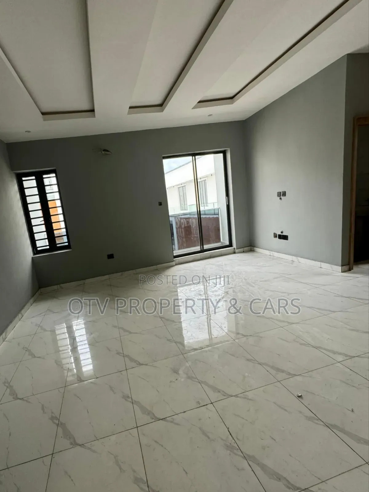 Furnished 4bdrm Duplex in Maryland for sale