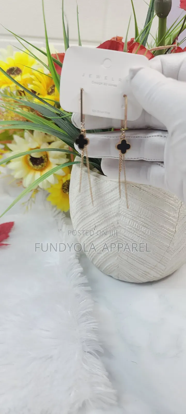 VCA Tassel Earring