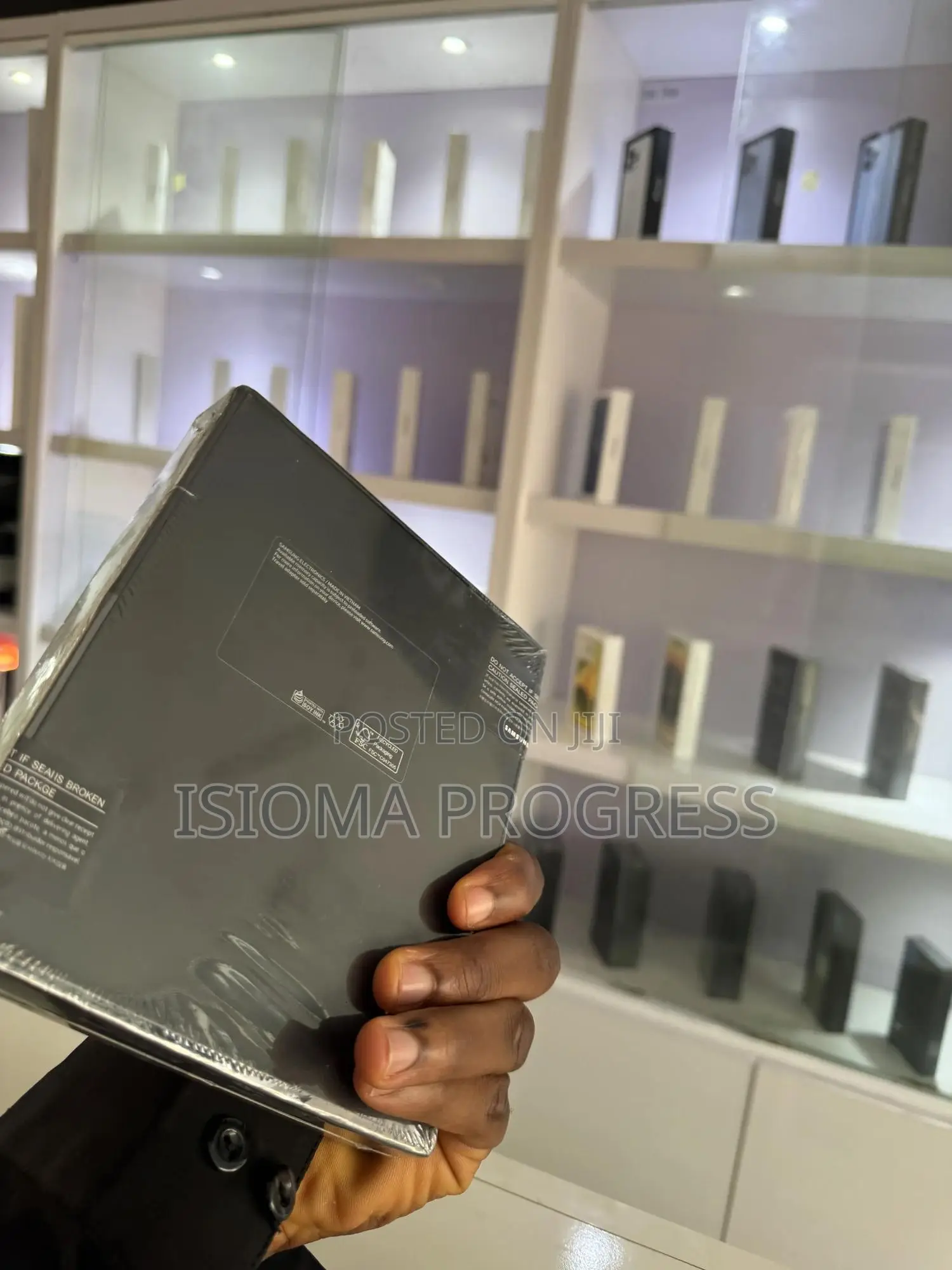 New Samsung Galaxy Z Fold4 512 GB Black