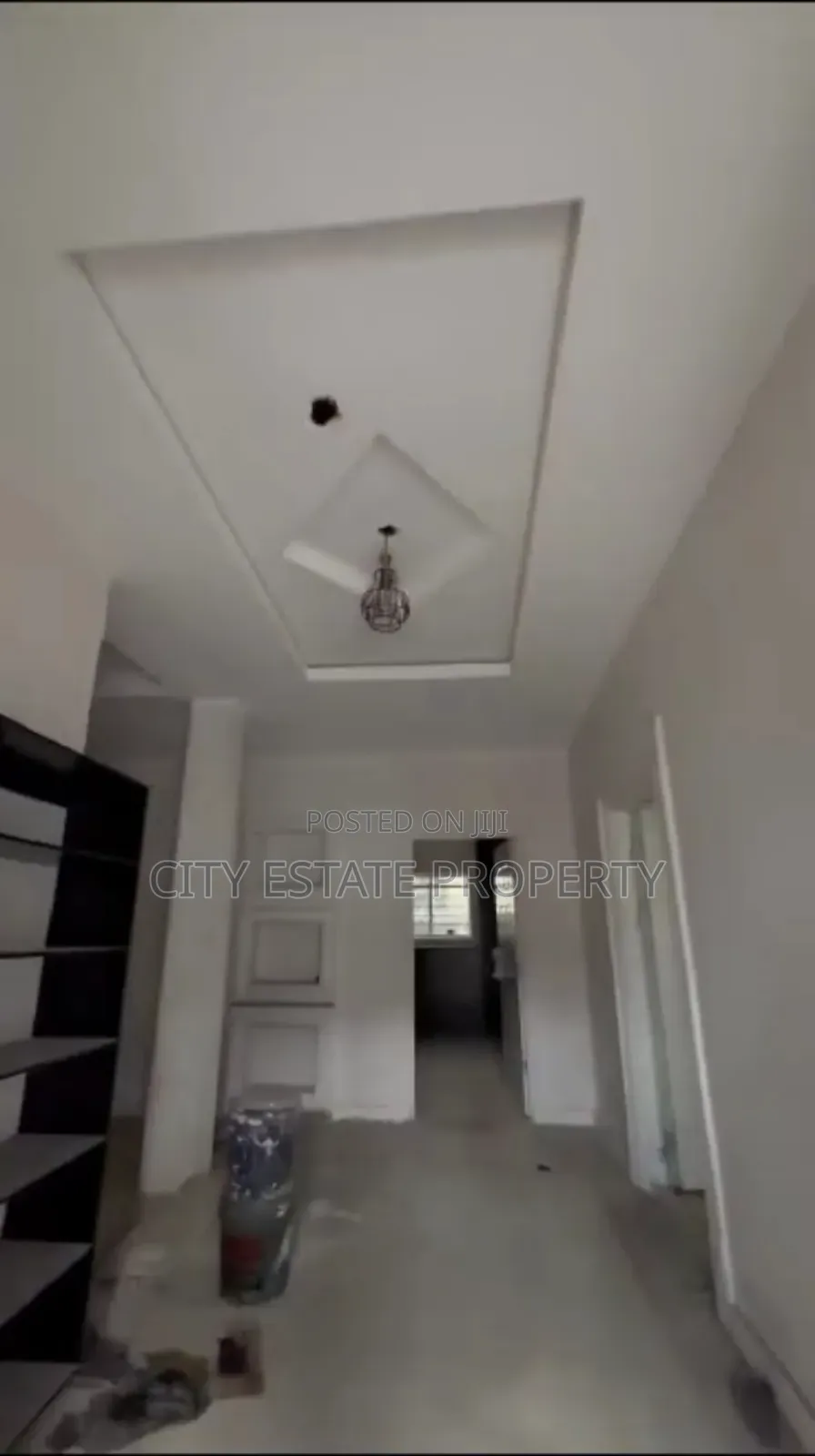 Furnished 3bdrm Duplex in Gra for sale