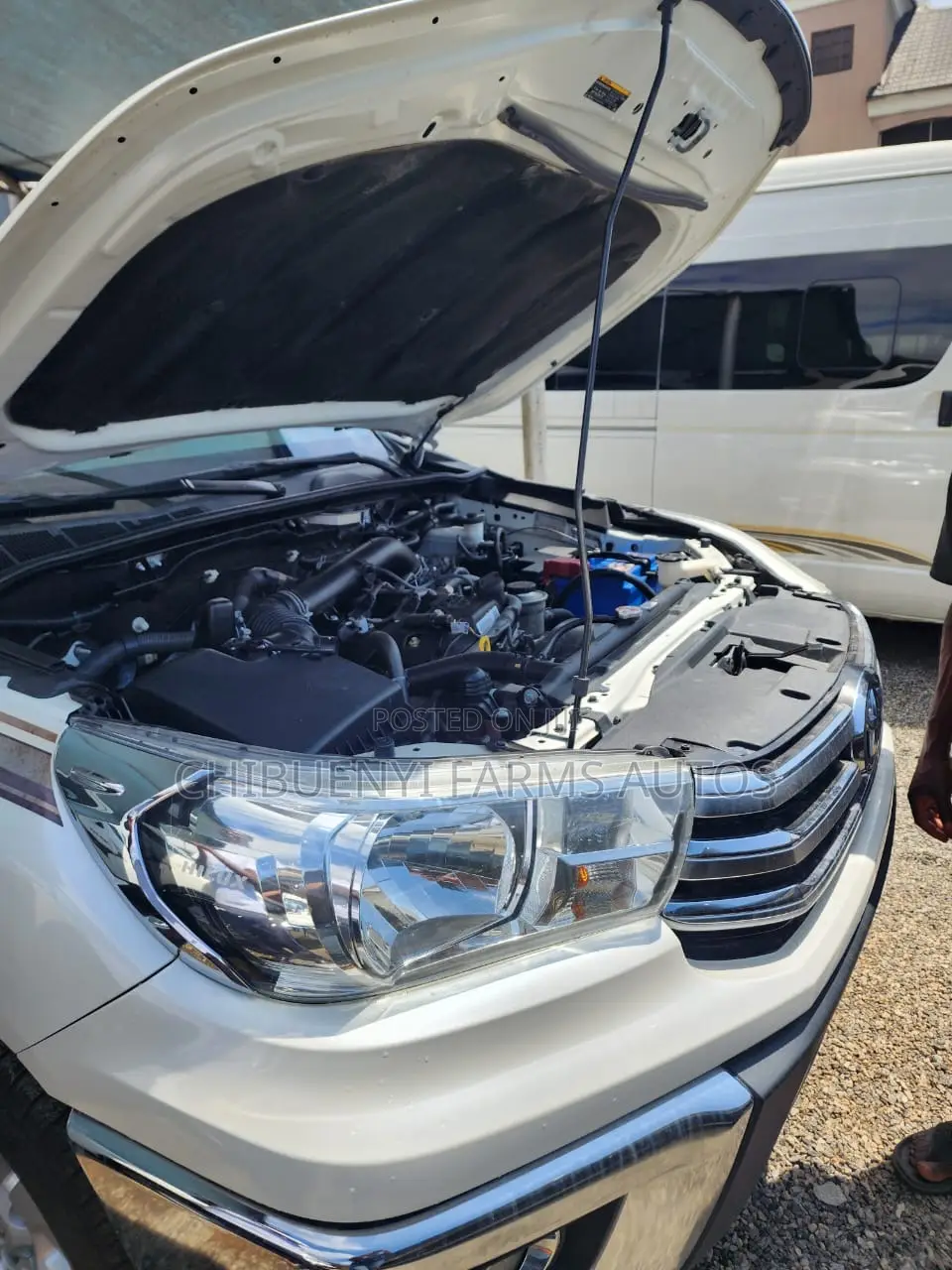 Toyota Hilux 2020 White