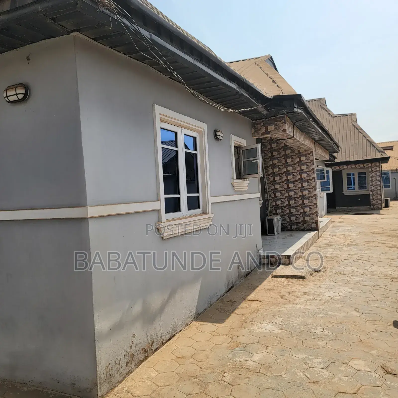 2bdrm Bungalow in Moniya for sale