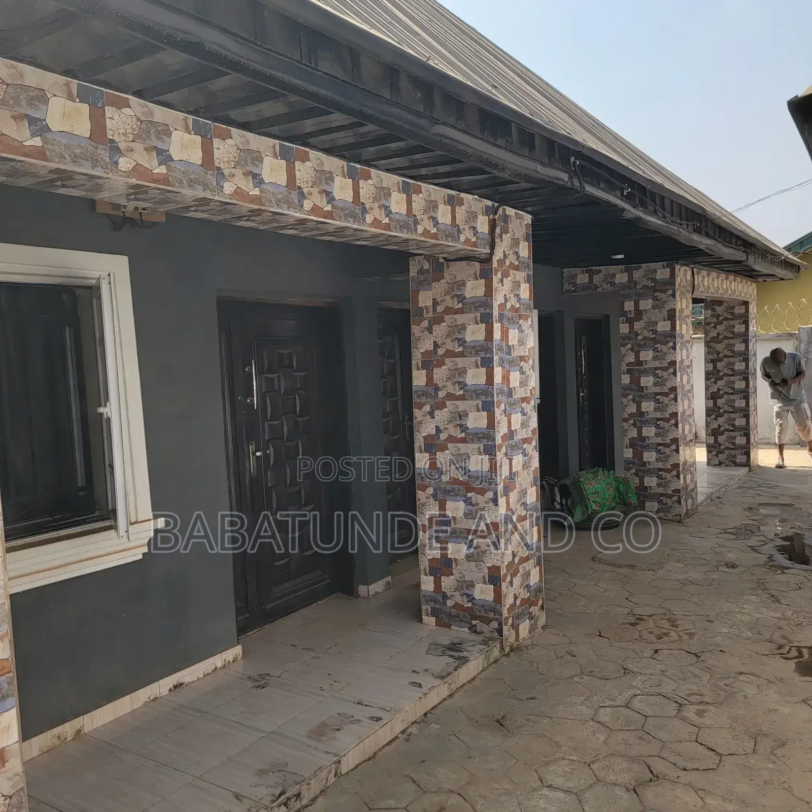 2bdrm Bungalow in Moniya for sale