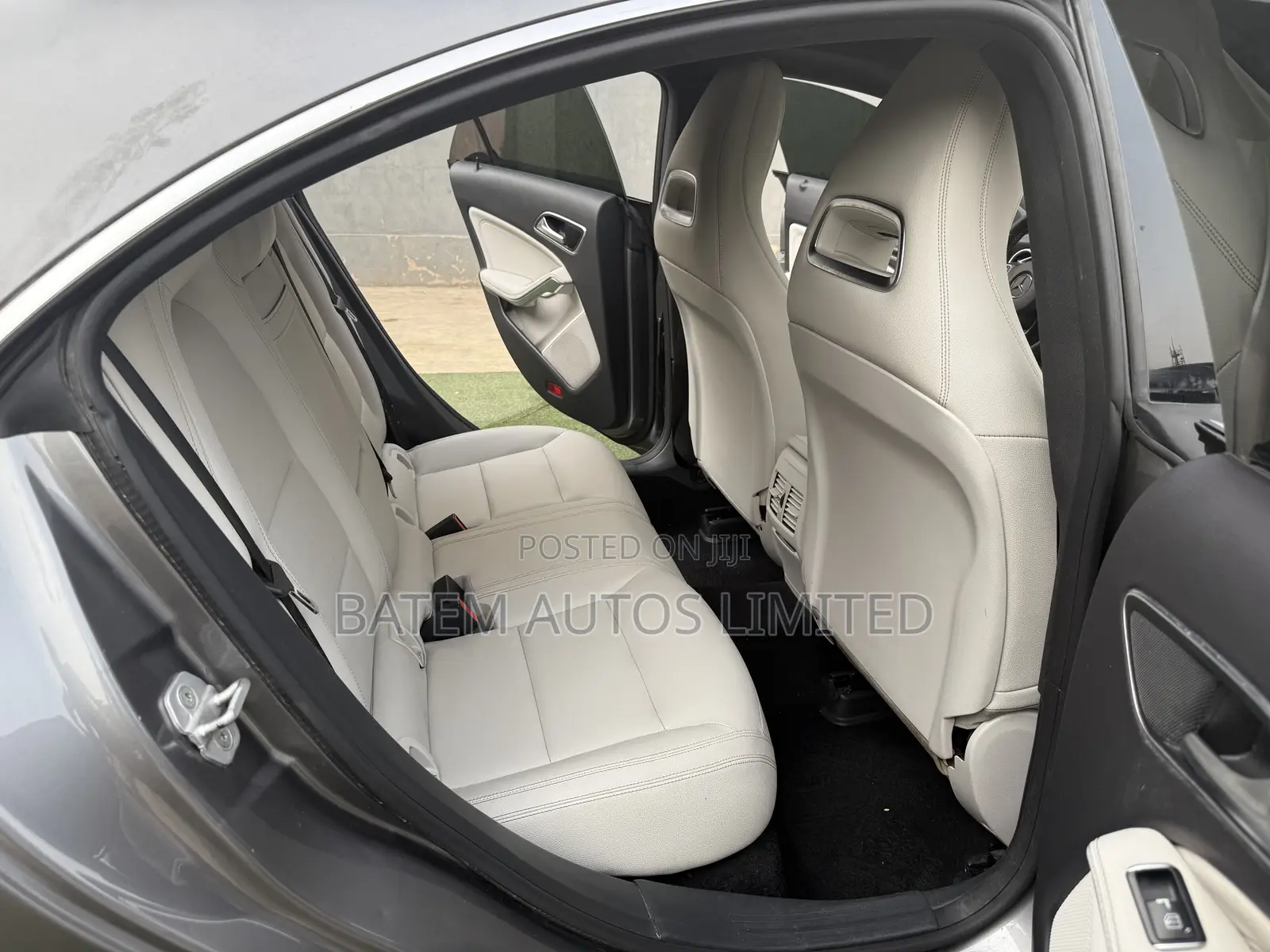 Mercedes-Benz CLA-Class CLA 250 4MATIC Sedan 2015 Gray