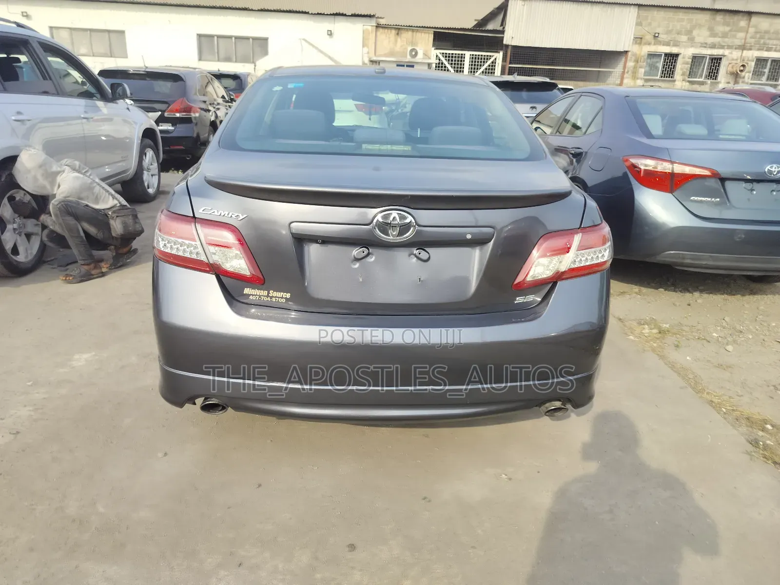 Toyota Camry 2011 Gray