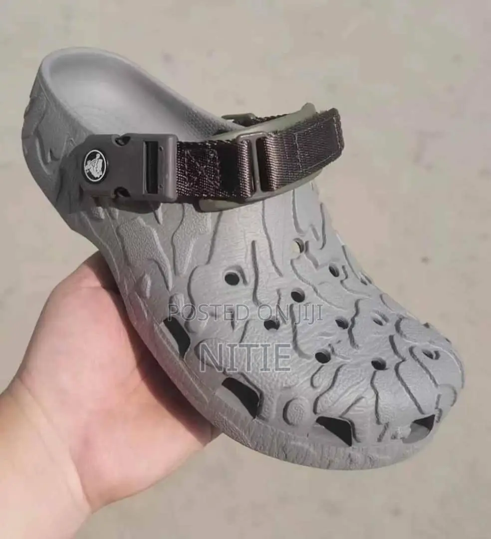 Atlas Mini Crocs (Black and Ash)